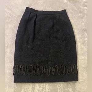 Chanel tweed pencil skirt, size 38(S)